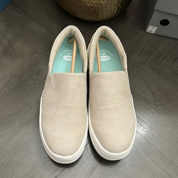 Dr. Scholl's Women's Original Collection Everywhere Slip-ons - Picture 2 of 10